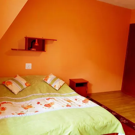 Stachoniowka 2 Rum i privatbostad